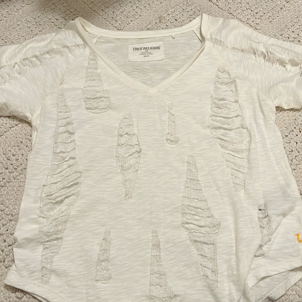 Distressed top